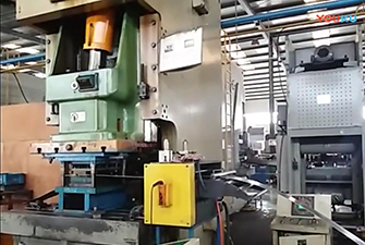 400厚板NC送料機，材料架，整平機